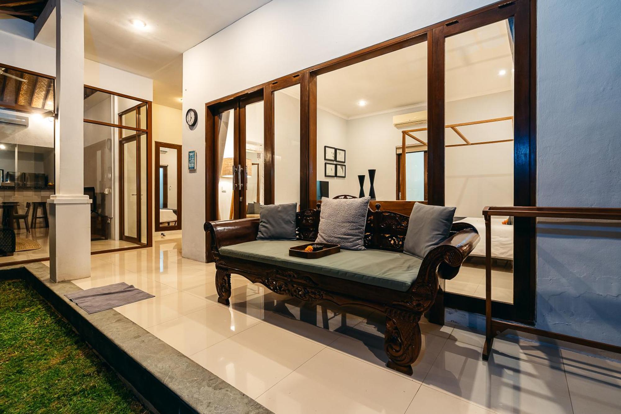 Mahayana Villa Batu Belig - Close To The Beach Чангу Экстерьер фото