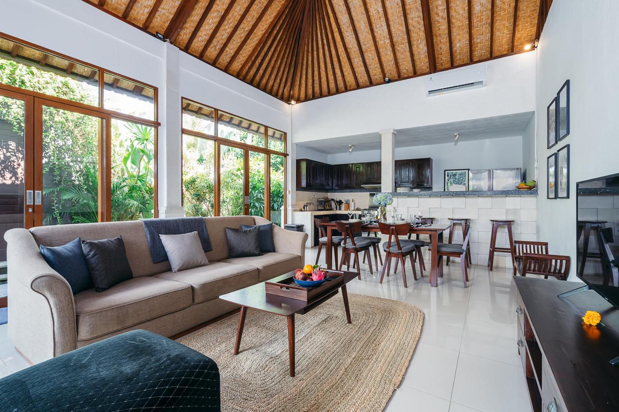 Mahayana Villa Batu Belig - Close To The Beach Чангу Экстерьер фото