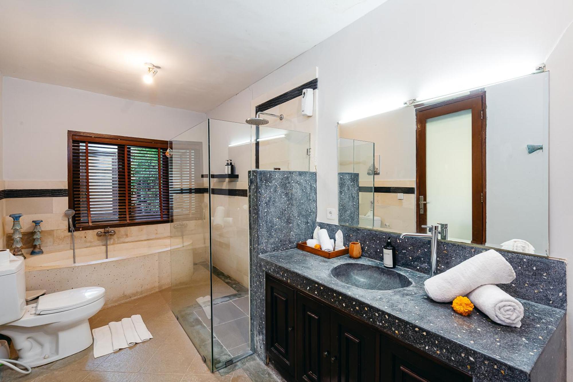Mahayana Villa Batu Belig - Close To The Beach Чангу Экстерьер фото