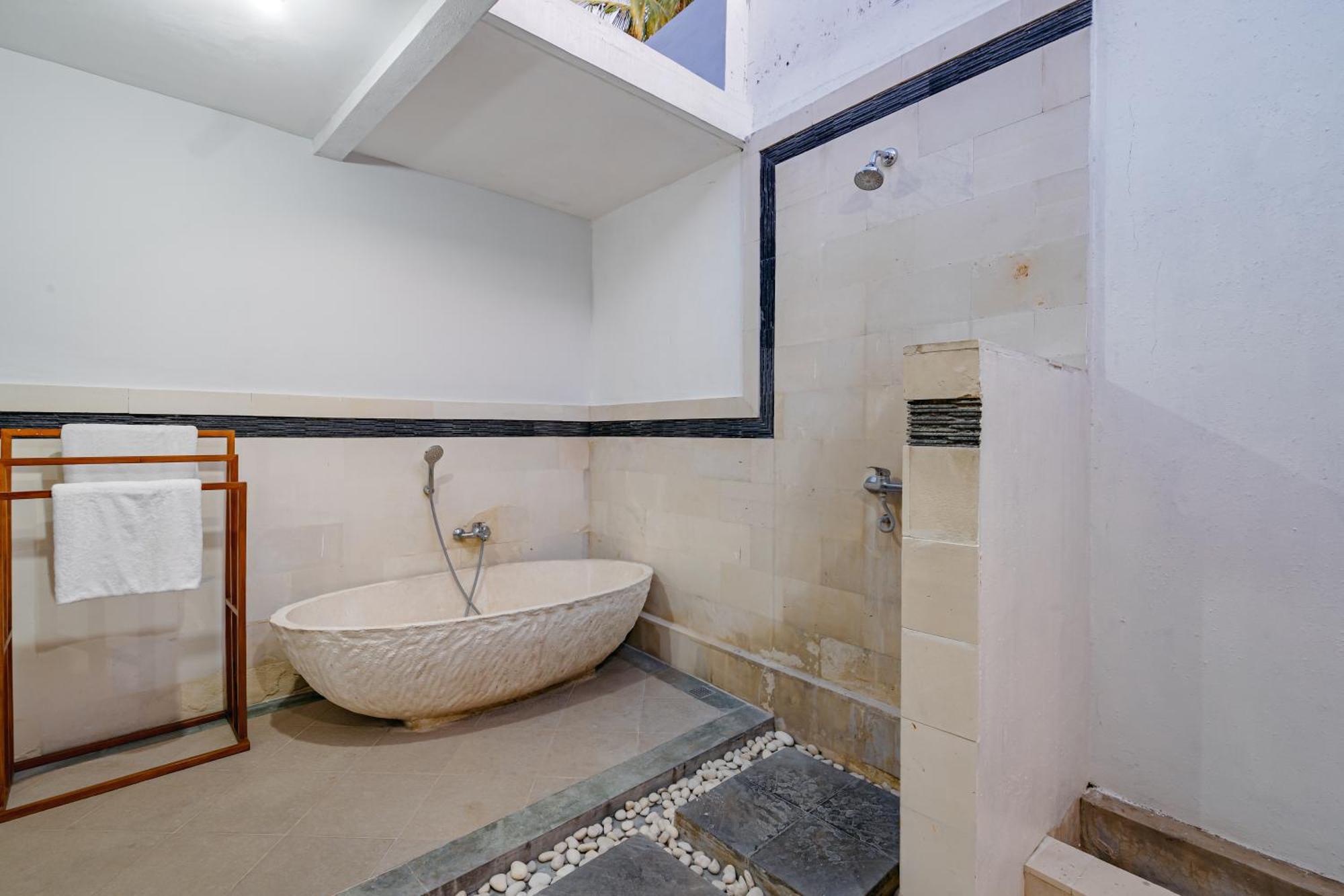 Mahayana Villa Batu Belig - Close To The Beach Чангу Экстерьер фото